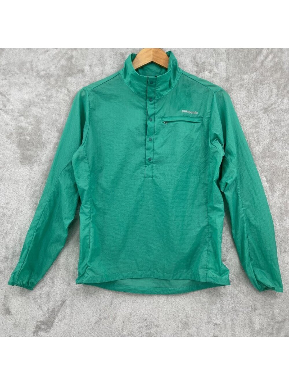 Patagonia Houdini Pullover Green Lightweight Nylon Windbreaker Jacket